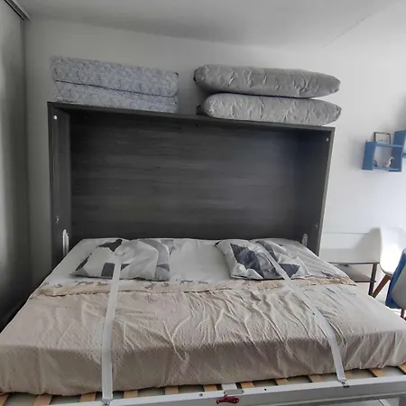 4 Pers, Cap D'agde, Proche - Fr-1-607-225 Agde